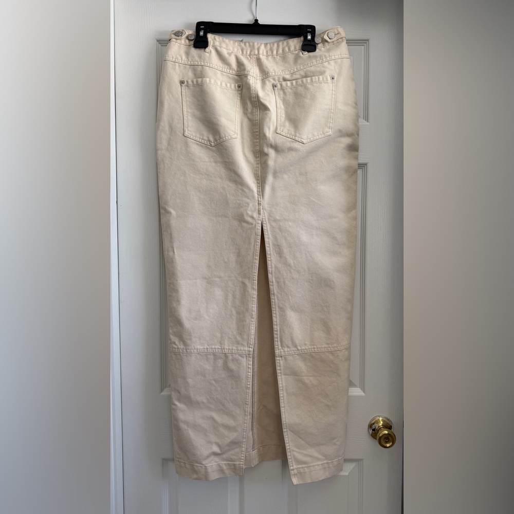 Naked Wardrobe Beige Ankle & Cropped Jeans - Picture 2 of 4